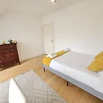 Luxurious 3br Penthouse W Terrace&parking *