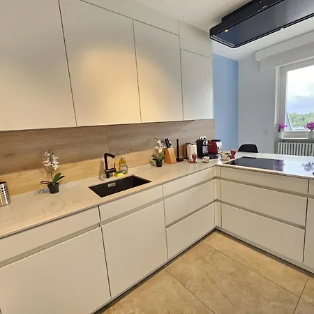 Luxurious 3br Penthouse W Terrace&parking Lüksemburg
