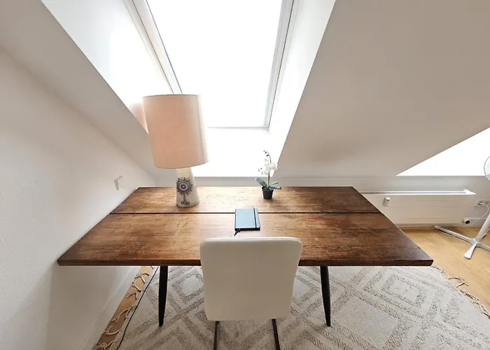 Luxurious 3br Penthouse W Terrace&parking Apartment