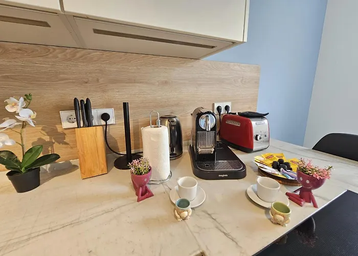 Luxurious 3br Penthouse W Terrace&parking