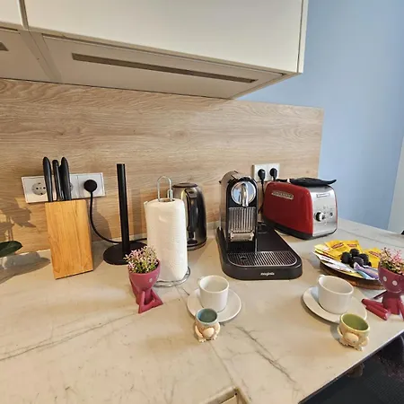 Luxurious 3br Penthouse W Terrace&parking